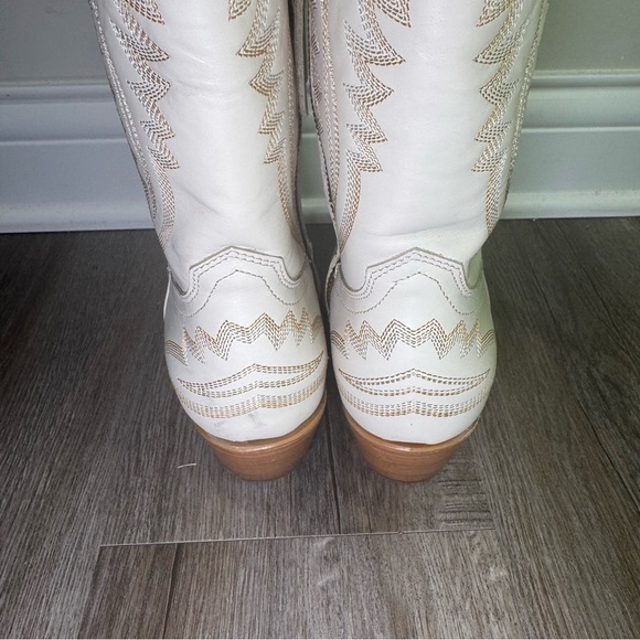 Ariat Casanova Western White Leather Cowboy Tall Boots - Picture 9 of 13